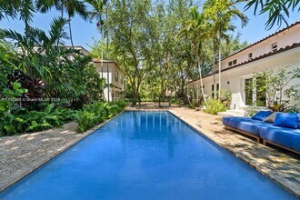 5812 Alton Rd in Miami Beach, FL - Building Photo - Building Photo