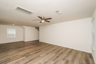 1657 Viola Ln in New Braunfels, TX - Building Photo - Building Photo
