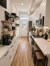 260 Elizabeth St, Unit 1A in New York, NY - Foto de edificio - Building Photo