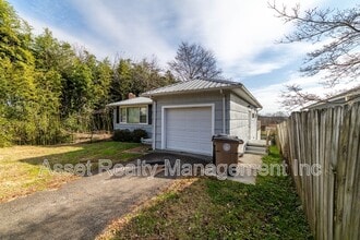 1006 Freemason St in Knoxville, TN - Building Photo - Building Photo