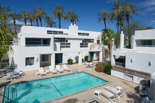 67590 Jones Rd in Cathedral City, CA - Building Photo