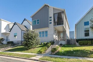 6101 Florencia Ln in Austin, TX - Building Photo