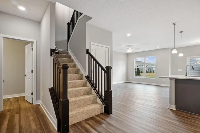 6351 Azile Way in Westerville, OH - Foto de edificio - Building Photo