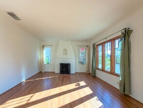 1836 N Michigan Ave in Pasadena, CA - Building Photo - Building Photo