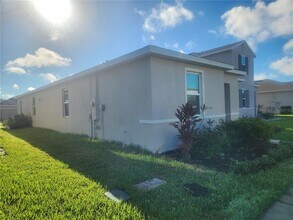 1567 Pines End Pl in St. Cloud, FL - Building Photo - Building Photo