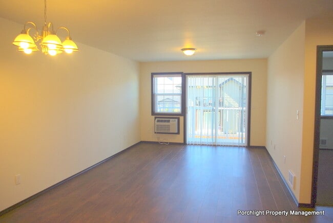 2041 Andress Ln in Lynden, WA - Building Photo - Building Photo