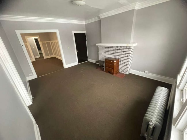 1801 Stanwood Rd in East Cleveland, OH - Foto de edificio - Building Photo