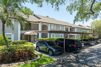 Bay Oaks Condominiums in Clearwater, FL - Foto de edificio - Building Photo