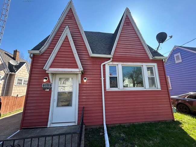 3510 Wallwerth Dr in Toledo, OH - Building Photo - Building Photo