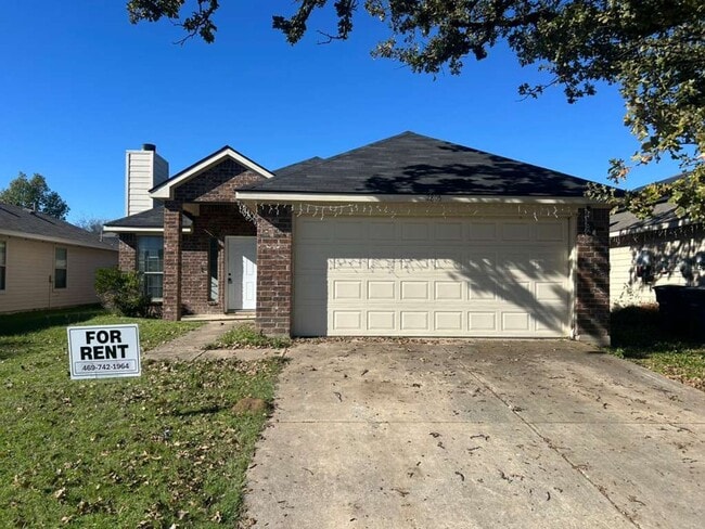 property at 2805 Spanish Bay Ln