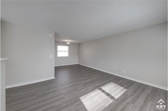 2975 Salina Ct in Wichita, KS - Building Photo - Building Photo