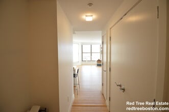 67 Ashford St, Unit 402 in Boston, MA - Building Photo - Building Photo