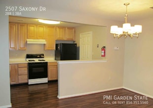 2507 Saxony Dr in Mount Laurel, NJ - Building Photo - Building Photo