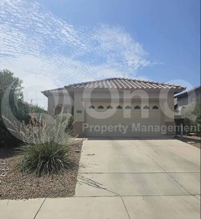 2023 W Kristina Ave in Queen Creek, AZ - Building Photo