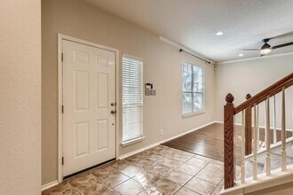 8803 Redwood Bend in Helotes, TX - Building Photo - Building Photo