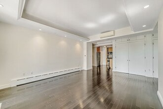 30-11 21st St in Queens, NY - Building Photo - Building Photo