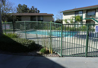 Athena Garden Apartments in San Bernardino, CA - Foto de edificio - Other