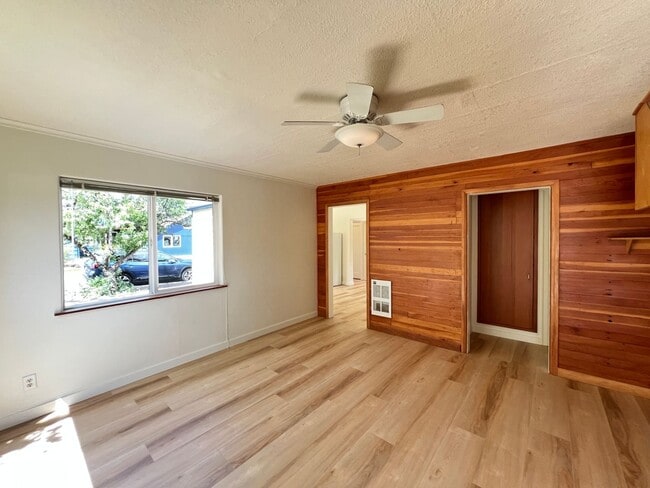 property at 505 E 31st Ave