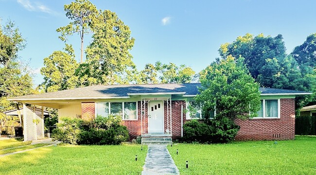 property at 27 Escalona Ave