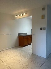 300 SW 134th Way in Pembroke Pines, FL - Building Photo - Building Photo