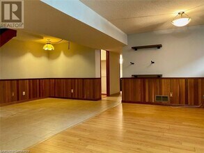 159 Sunpoint Crescent in Waterloo, ON - Building Photo - Building Photo