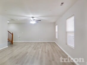 6275 Wescroft Ave in Castle Rock, CO - Building Photo - Building Photo