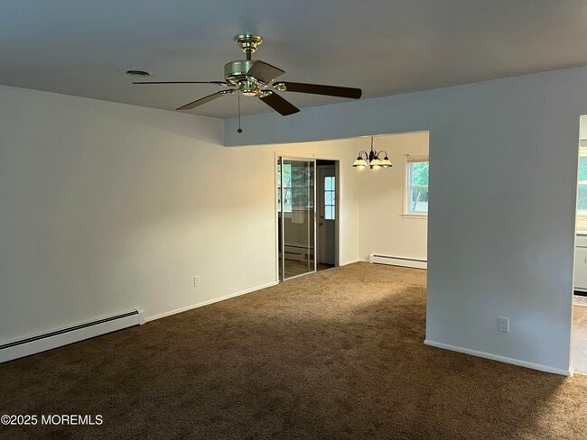 927 Edgebrook Dr N in Bayville, NJ - Building Photo - Building Photo