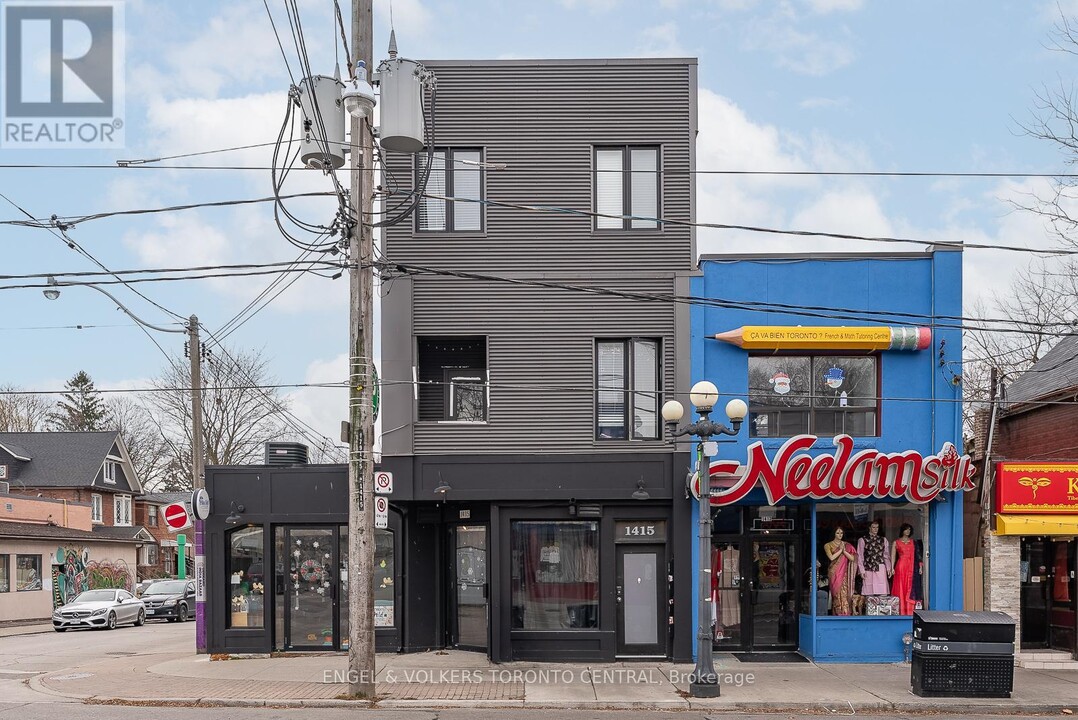 1415-1415 Gerrard St E in Toronto, ON - Building Photo