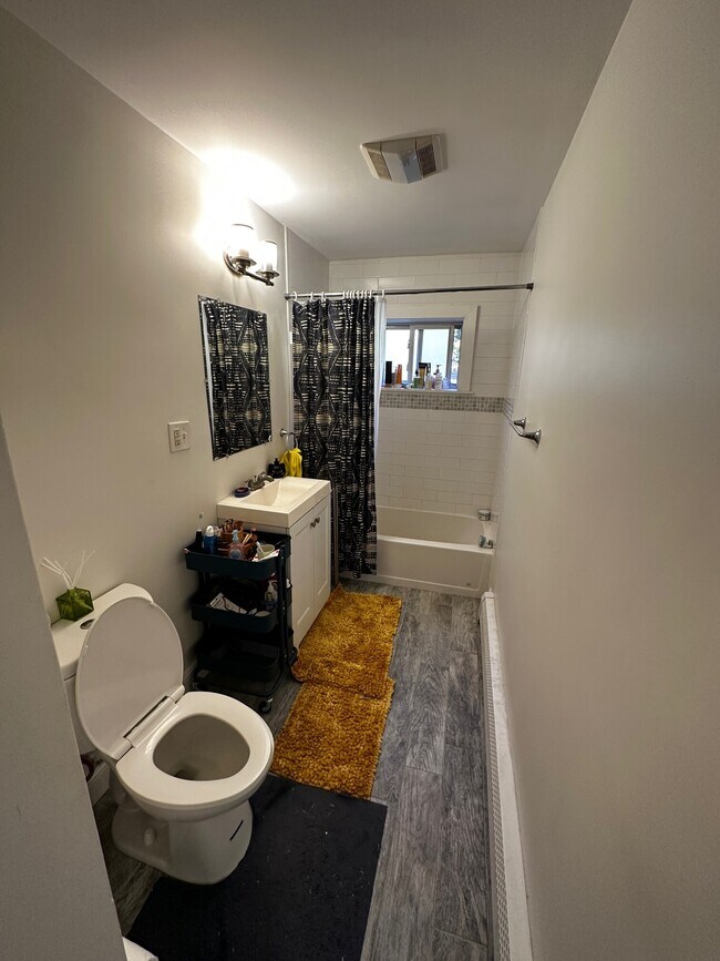 65 Chiswick Rd, Unit 6 in Boston, MA - Foto de edificio - Building Photo