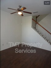 3044 Enchanted Walk in Sacramento, CA - Building Photo - Building Photo