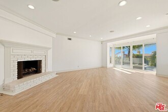 204 Tranquillo Rd in Los Angeles, CA - Building Photo - Building Photo