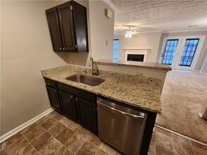 1411 Keys Crossing Dr NE in Atlanta, GA - Building Photo - Building Photo