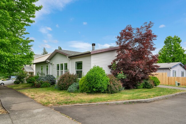 property at 6412 SE 143rd Ct