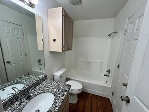 1307 E Fairlane St in Fayetteville, AR - Building Photo - Building Photo