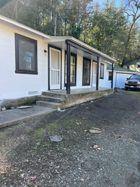 365 Circle Dr in Angwin, CA - Building Photo