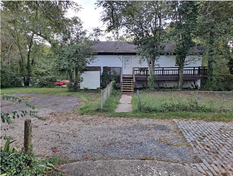 5903 Temple Hill Rd in Temple Hills, MD - Building Photo