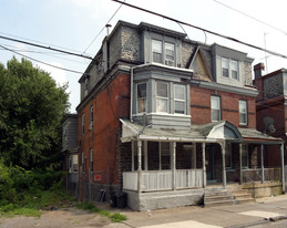 176 W Manheim St Apartments