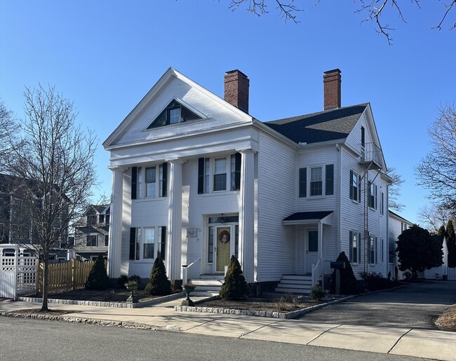 19 Washington St in Beverly, MA - Building Photo - Building Photo