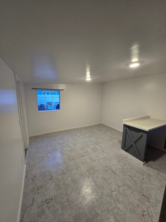 344 Cardiff St in San Diego, CA - Building Photo - Building Photo