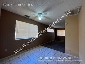 8916 North 11th St-Unit -# A in Phoenix, AZ - Building Photo - Building Photo