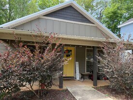 513 Greentree Terrace in Auburn, AL - Building Photo