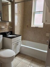 2103 Tomlinson Ave in Bronx, NY - Building Photo - Building Photo