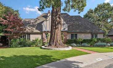 527 Carmel Cir in San Mateo, CA - Building Photo - Building Photo