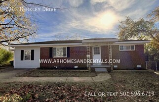 2203 N Berkley Dr in North Little Rock, AR - Building Photo
