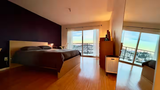 property at 275 Burnett Ave