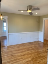 14 Schley St, Unit 2 in Clinton, MA - Foto de edificio - Building Photo