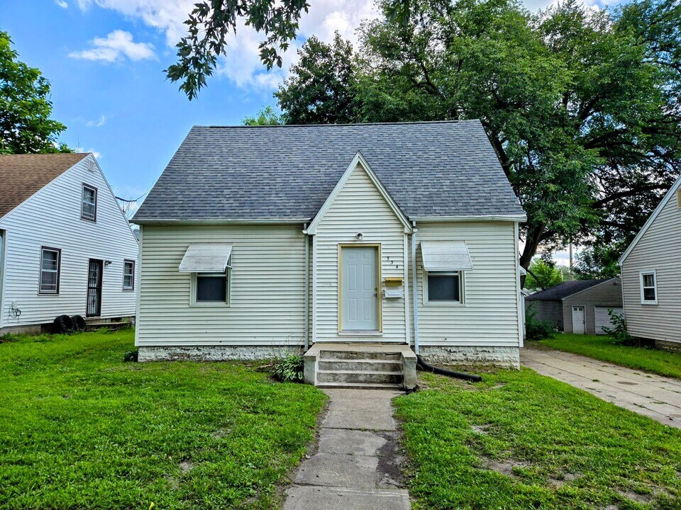534 Hope Ave in Waterloo, IA - Building Photo
