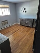 130 Old Ferry Rd, Unit Groveland estates in Haverhill, MA - Building Photo