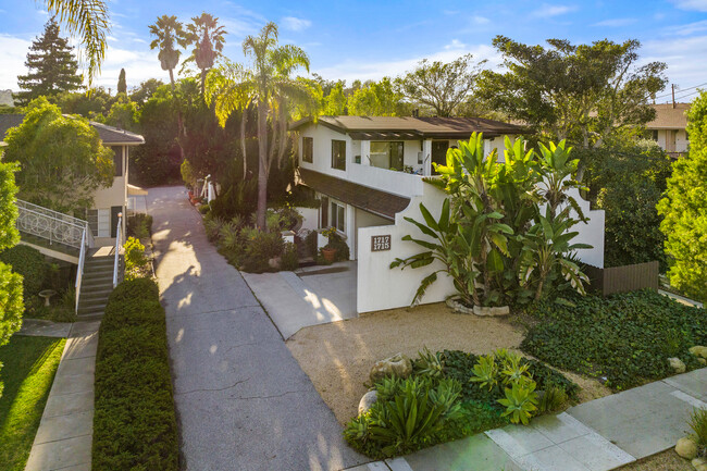 1715 De la Vina St in Santa Barbara, CA - Building Photo - Building Photo