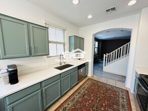 7722 W Pipestone Pl in Phoenix, AZ - Building Photo - Building Photo